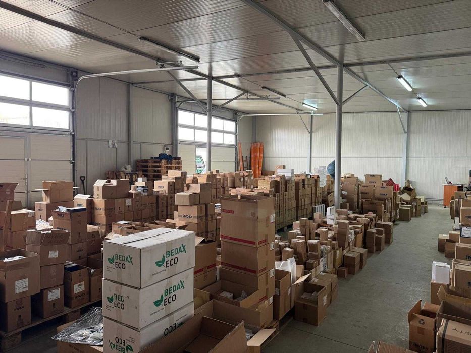 Inchiriem Hale si Boxe (spatii depozitare)