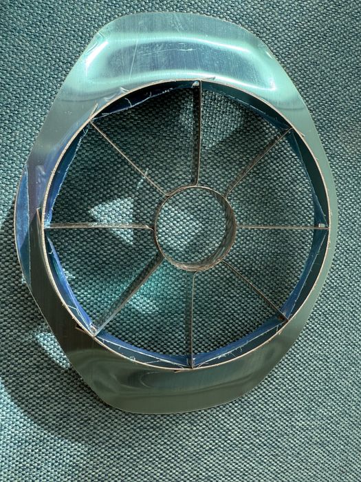 Нож за ябълка