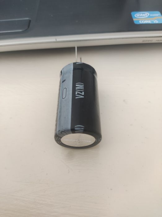 Конденсатор 63В, 4700МКФ