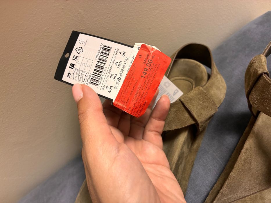 Сандали Massimo Dutti