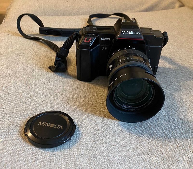 Aparat foto SLR Minolta 5000 AF + obiectiv Minolta AF 35-105mm f3.5