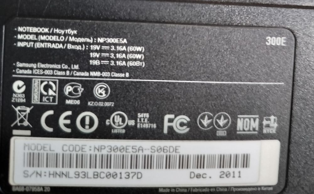 Лаптоп Samsung , работещ