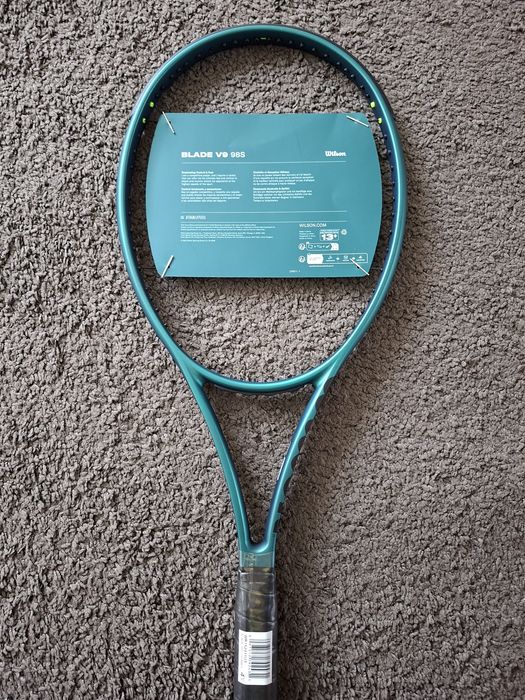 wilson blade v9 - Rachete de tenis | OLX.ro