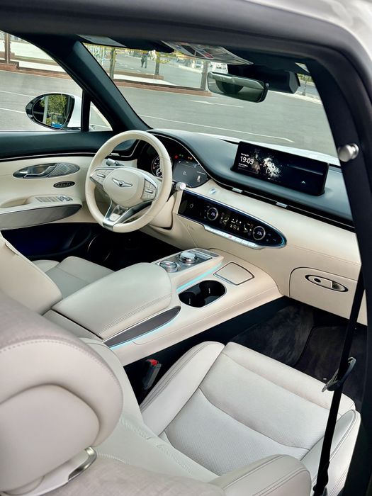 Genesis GV70 EV AWD  ADVANCED SPORT 520km запас ход