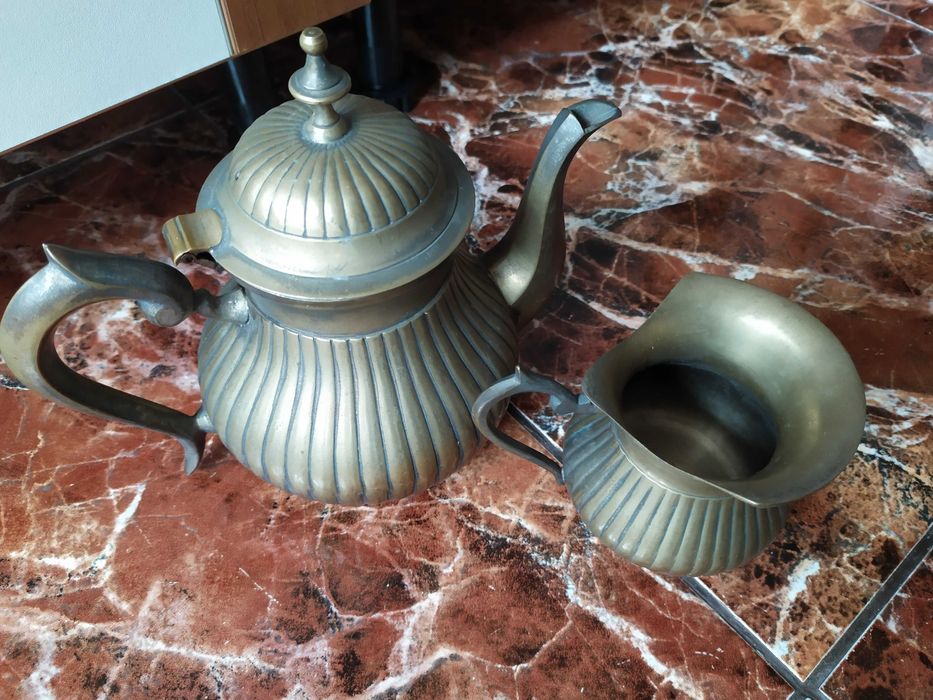 Set Ceainic, Argintarie, tacamuri, Foarfeca, diverse bucatarie