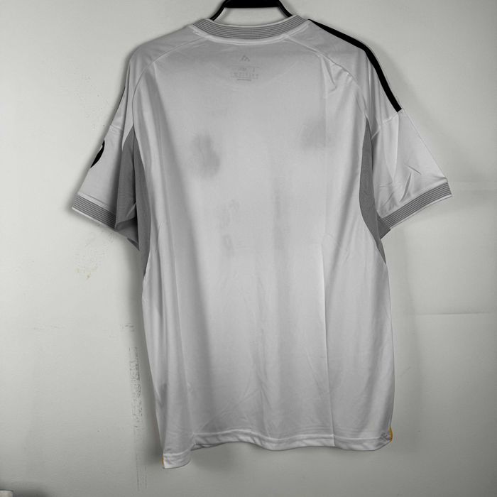 NEW! Реал Мадрид 25/26 Домакински Тениски