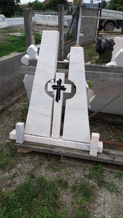 Amintire și respect monumente funerare,cruci marmură,livrare gratuită!