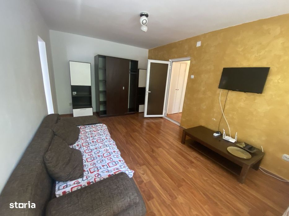 Apartament decomandat, 2 camere, Mazepa 1, C9 — fotografia 1