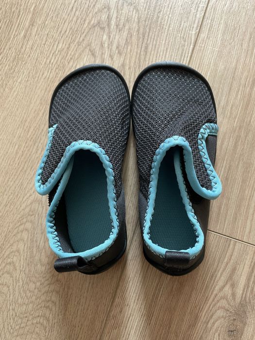 Нови пантофи 24 размер