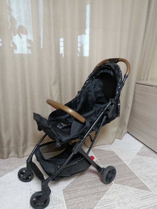 Продам детскую коляску