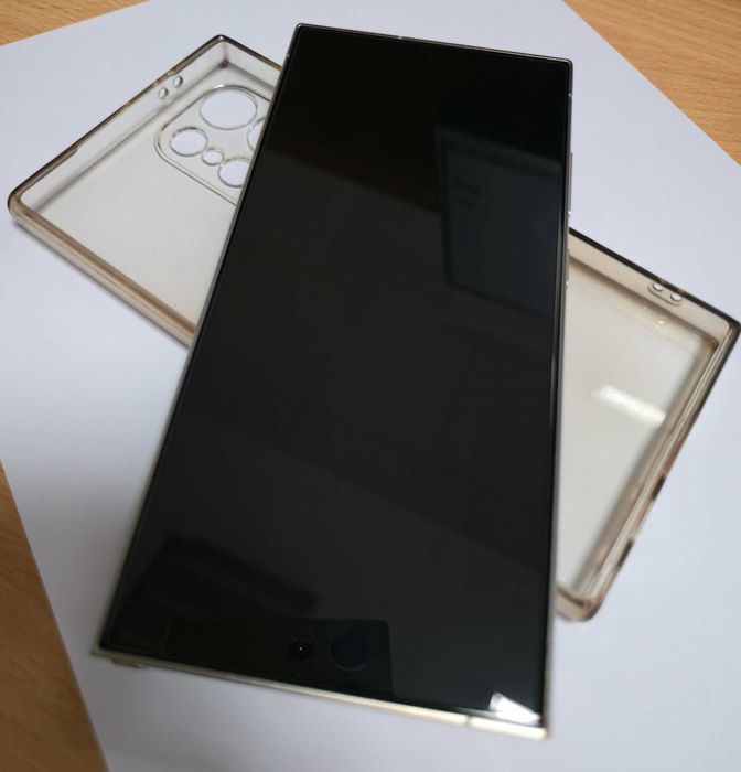 Samsung Galaxy S24 Ultra Titanium 512Gb (ca NOU) + Folie sticlă Magi Guard Nouă (cadou)