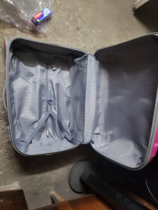 Куфар ново  45 евро