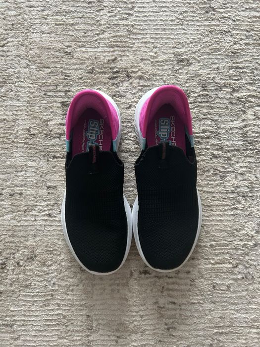 Adidași Skechers Slip-ins, mărimea 30 (EU)