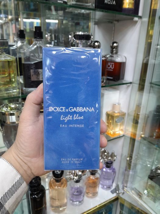 Dolce Gabbana light blue intense Edp (100)ml