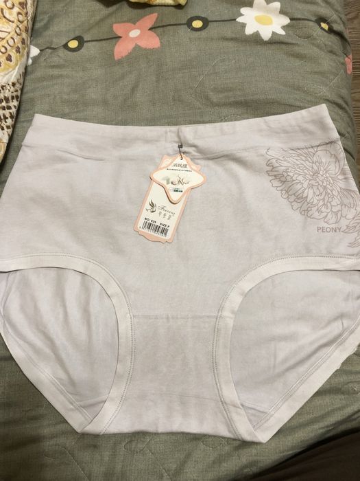 Продается женское белье.