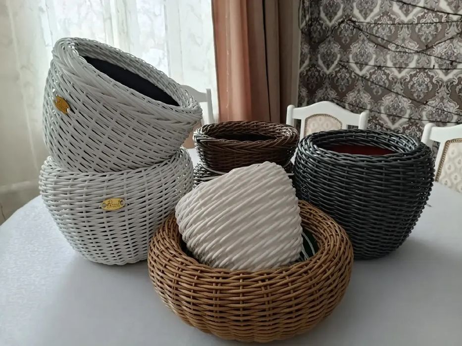 Кашпо из ротанга