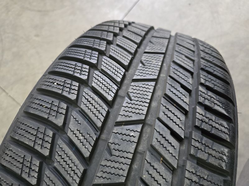 295/35/21//265/40/21 TOYO
