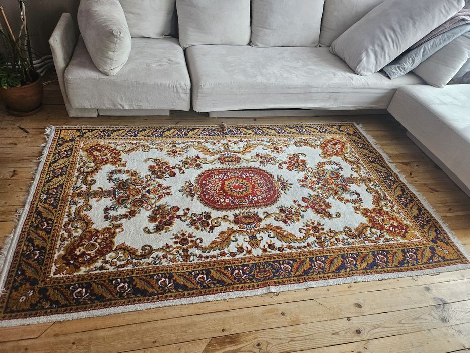 Персийски килими