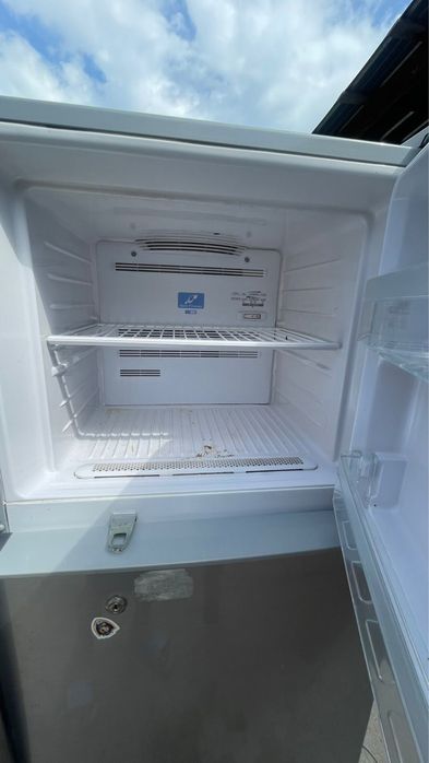 Холодильник Hitachi