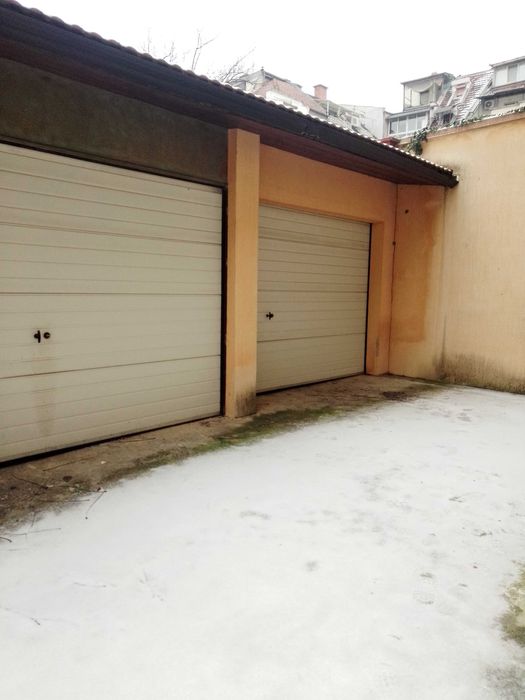 Дава се под наем Гараж / Паркомясто в Плевен, Дружба 1 - 15 кв.м за 49.47 € - Снимка #3