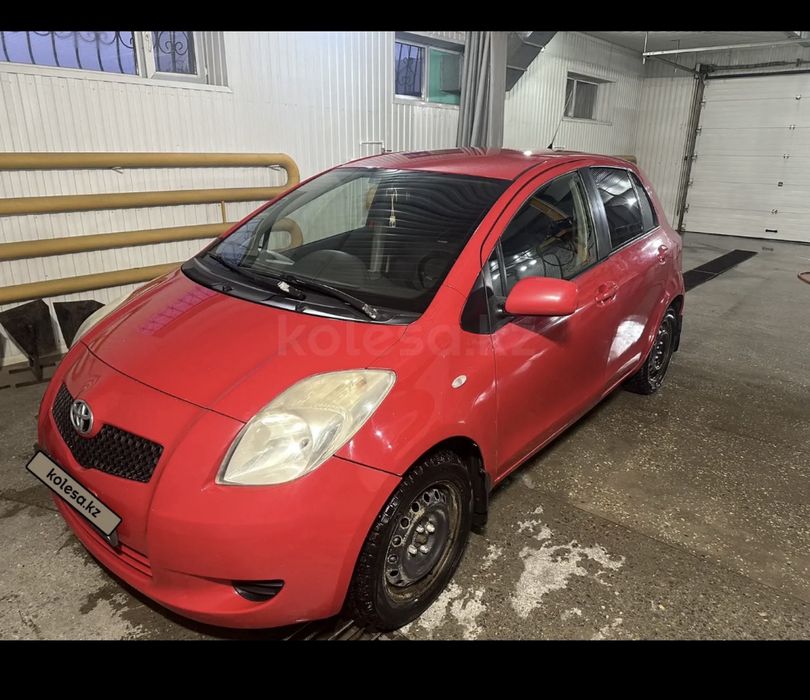 Продам авто тойота ярис