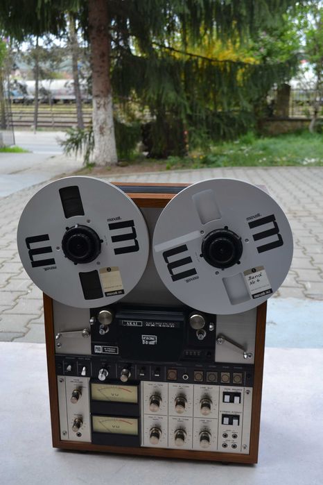 Magnetofon Akai GX 400 D Pro