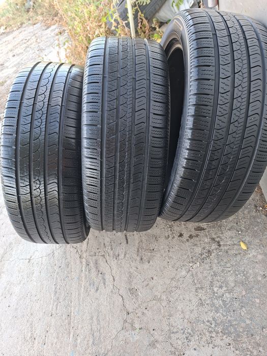 Продам шины. 235/50/19  пирелли