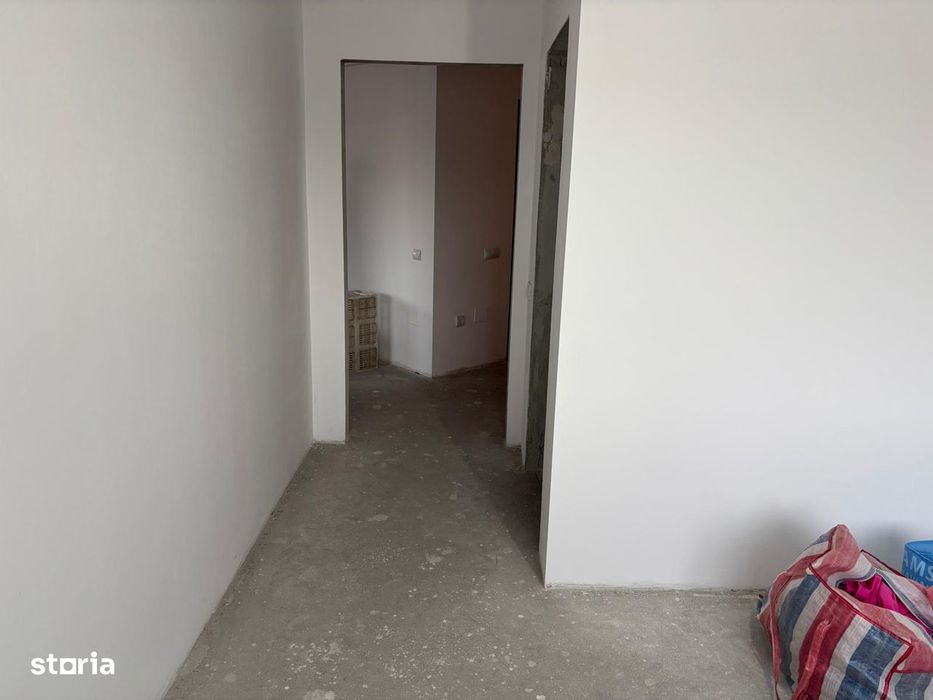 Vand apartament 3 camere Dambul Rotund