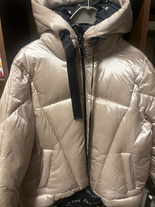 Ново яке Zhrill.