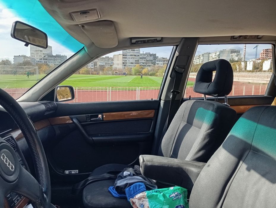 Ауди 100 комби в перфектно състояние 2.0 на газ