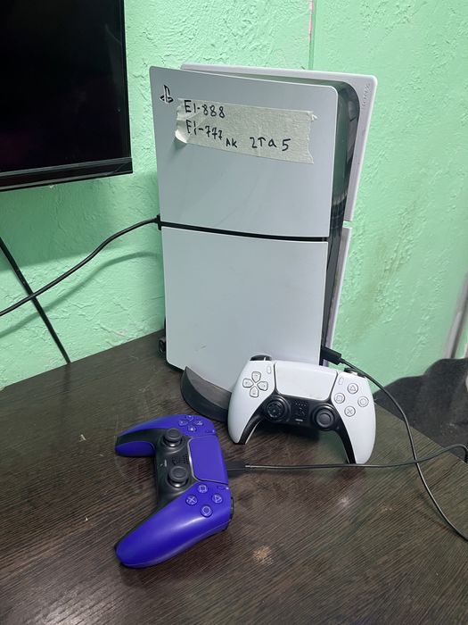 Продам Playstation 5
