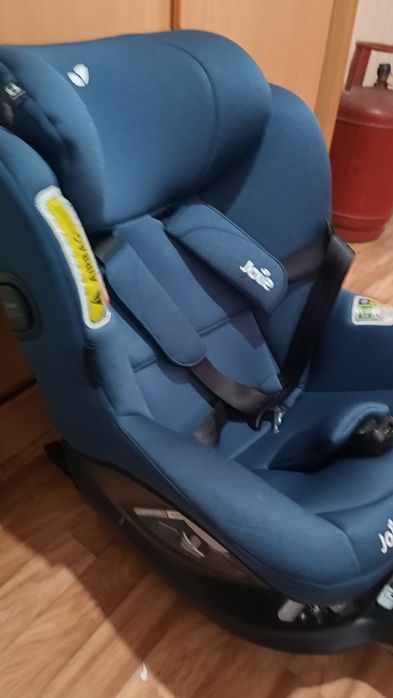 Продаётся автокресло в отличном состоянии.