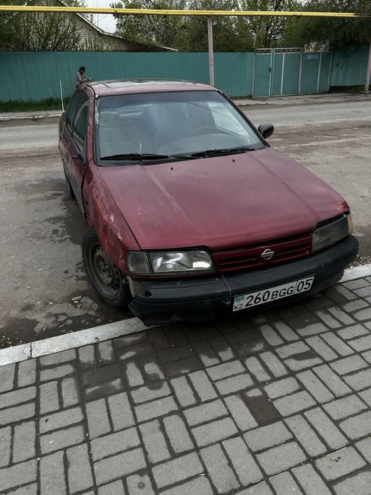 Nissan Primera p10