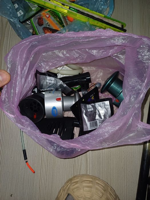 3 lansete + Accesorii diverse