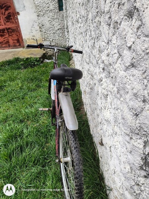 Vând bicicleta MTB. Doar in Lupeni. Detaliile in descriere.