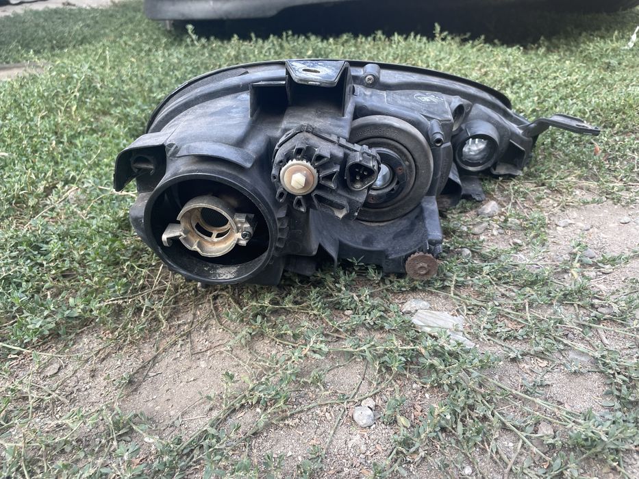 Vând far stranga mazda miata - nbfl