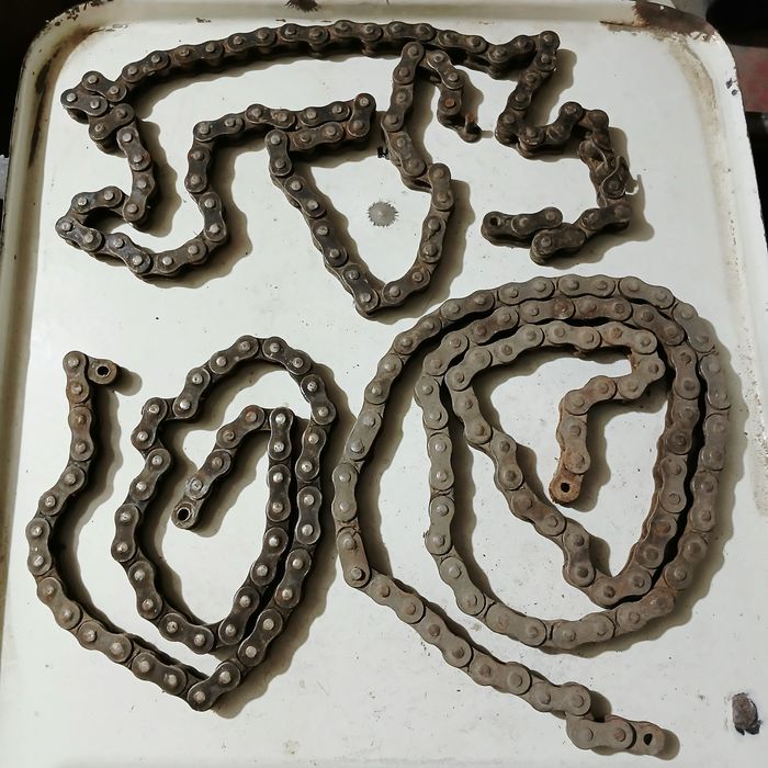 Цепи разные для шестерни