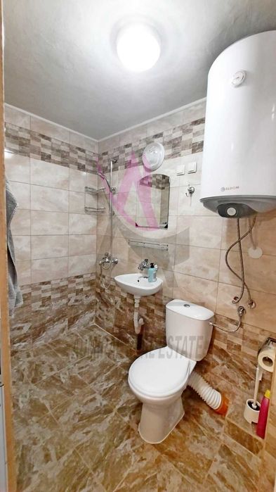 Дава се под наем Двустаен апартамент в Варна, Кайсиева градина - 55 кв.м за 350 € - Снимка #4