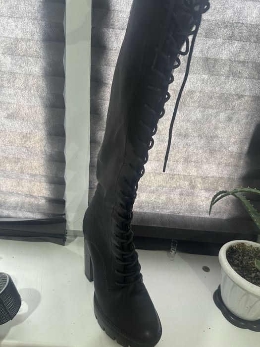 Женская сапоги кожаные