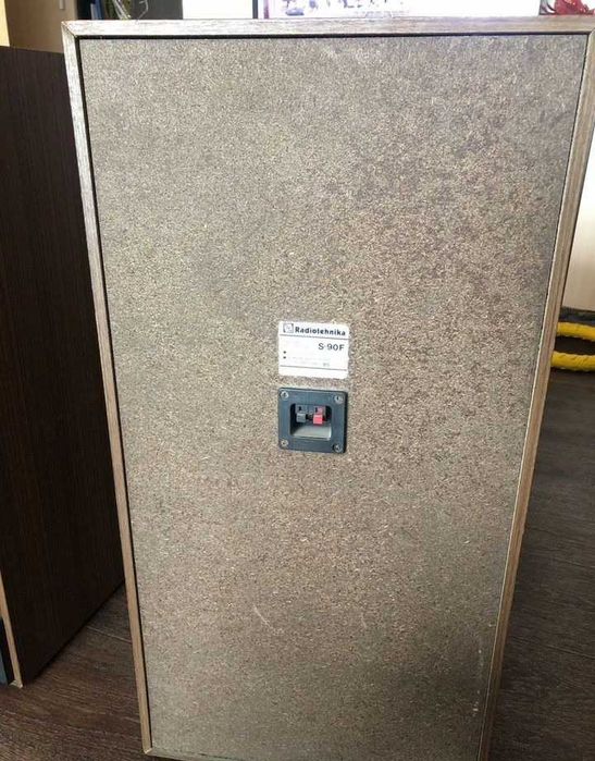 Колонки радиотехника S-90F