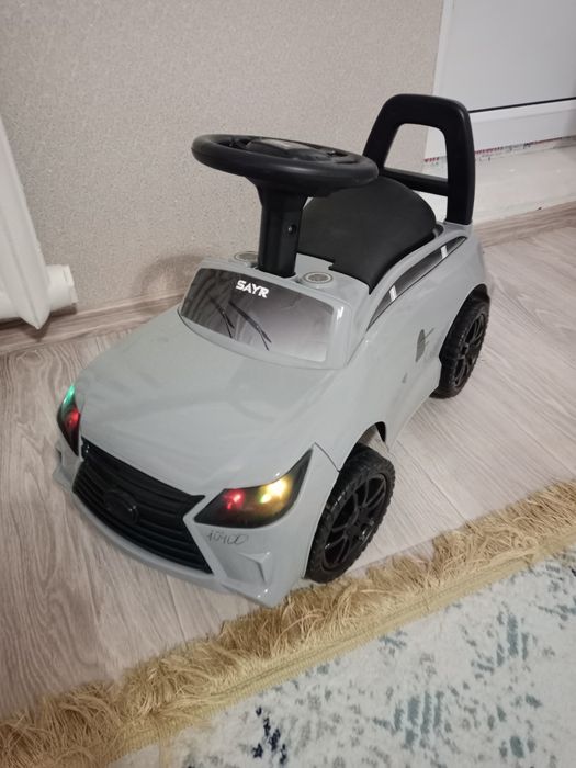 Продам машинки игрушки