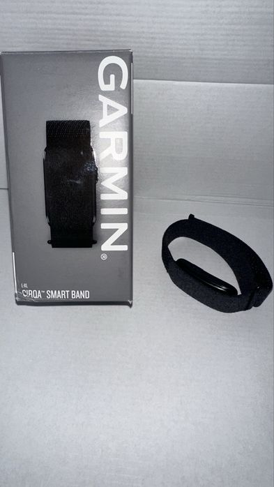 Bratara smart Garmin Cirqa - monitorizare somn, antrenament, puls, inot, alergare, sala, etc, baterie pana la 10 zile