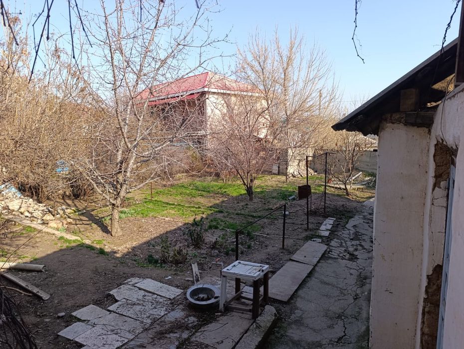 Частный дом в спокойном спальном районе