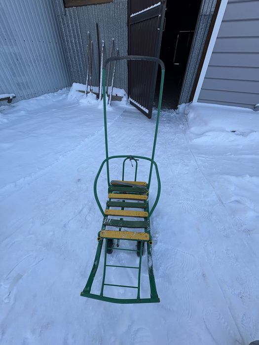 Продам санки на колесах