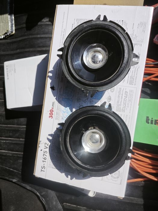 Продам акустические колонки JVC 13 размера