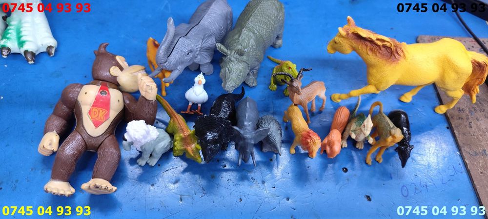 jucarii figurine animale domestice si salbatice diferite dim 20 buc