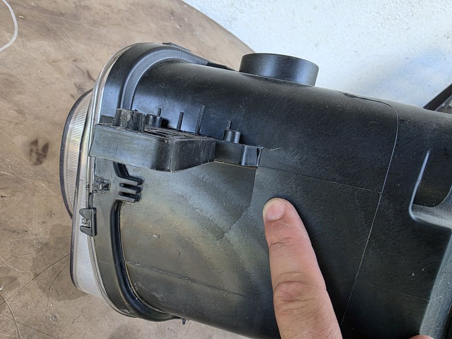 Citroen Berlingo 2023 след 2019 ляв фар