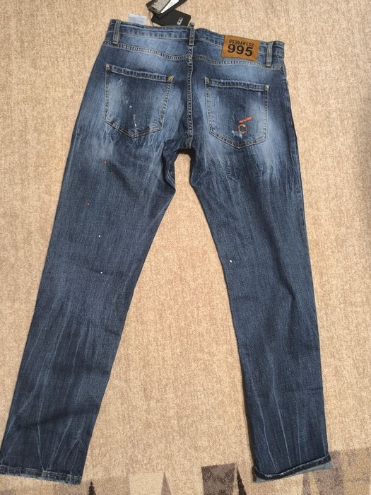 DSQUARED 2 -995 дънки и DSQUARED  блузка