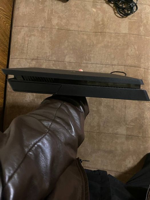 Ps4 slim с Гарантией