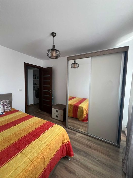 Apartament 3 camere decomandat - Turceni